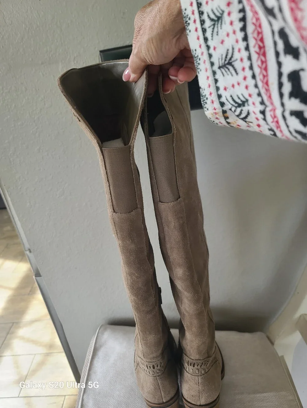 Vince Camuto Madolee Over-the-knee Boots Soft Taupe Tan Suede Size 7